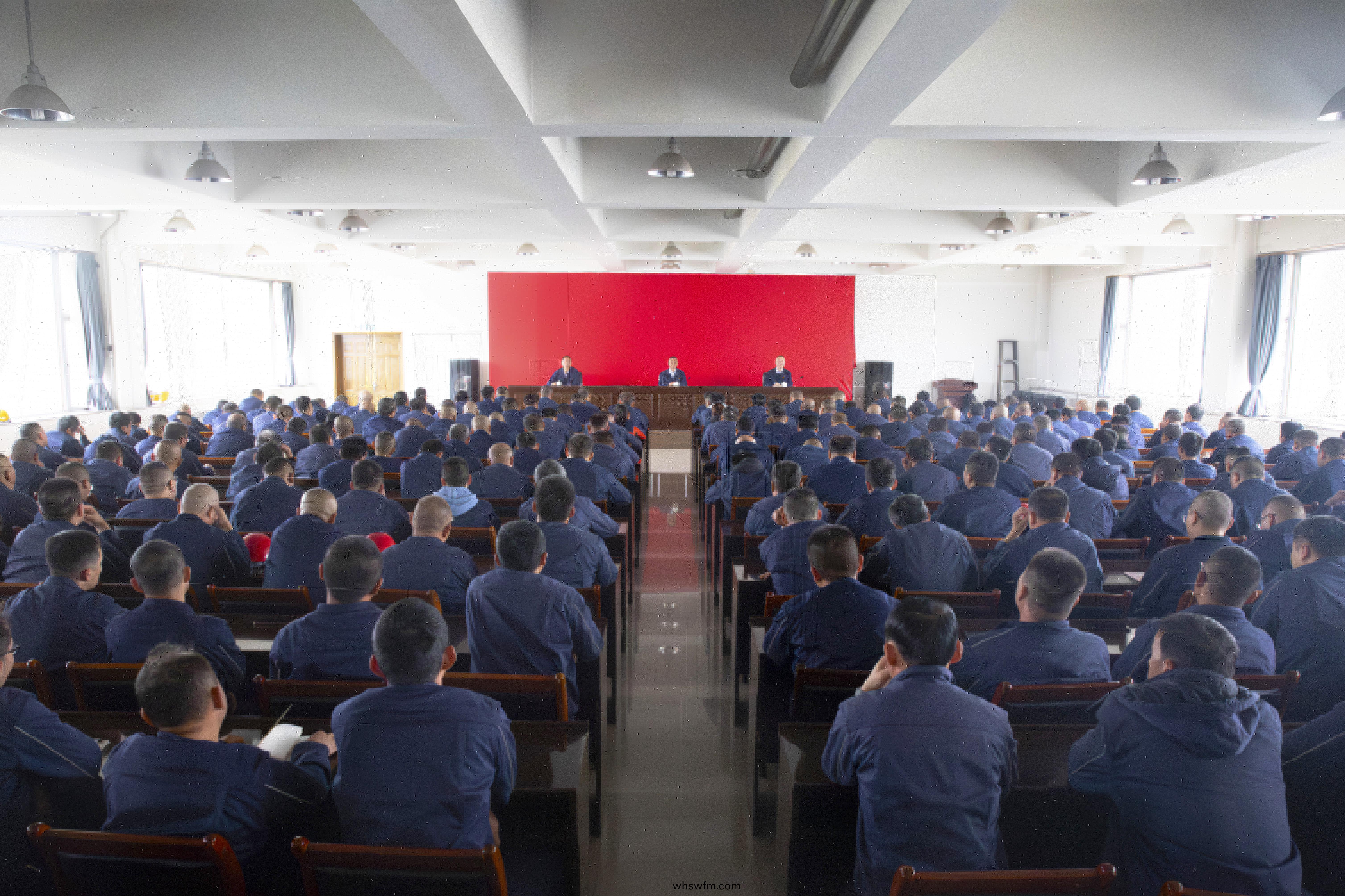 公(gong)司組織召(zhao)開第三季(ji)度(du)安(an)全總(zong)結(jié)(jie)會
